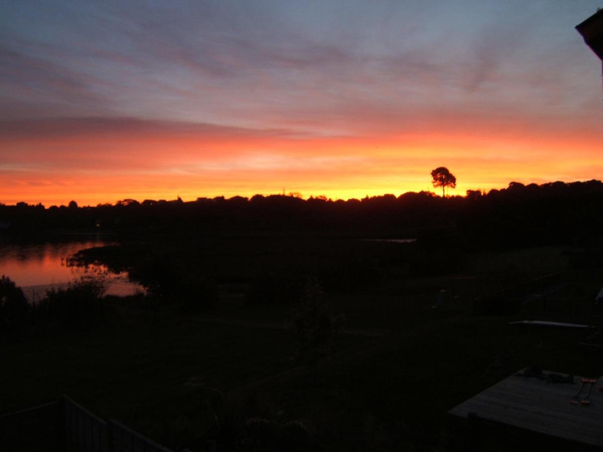 The Beach House Bed And Breakfast Maungatapu Bagian luar foto